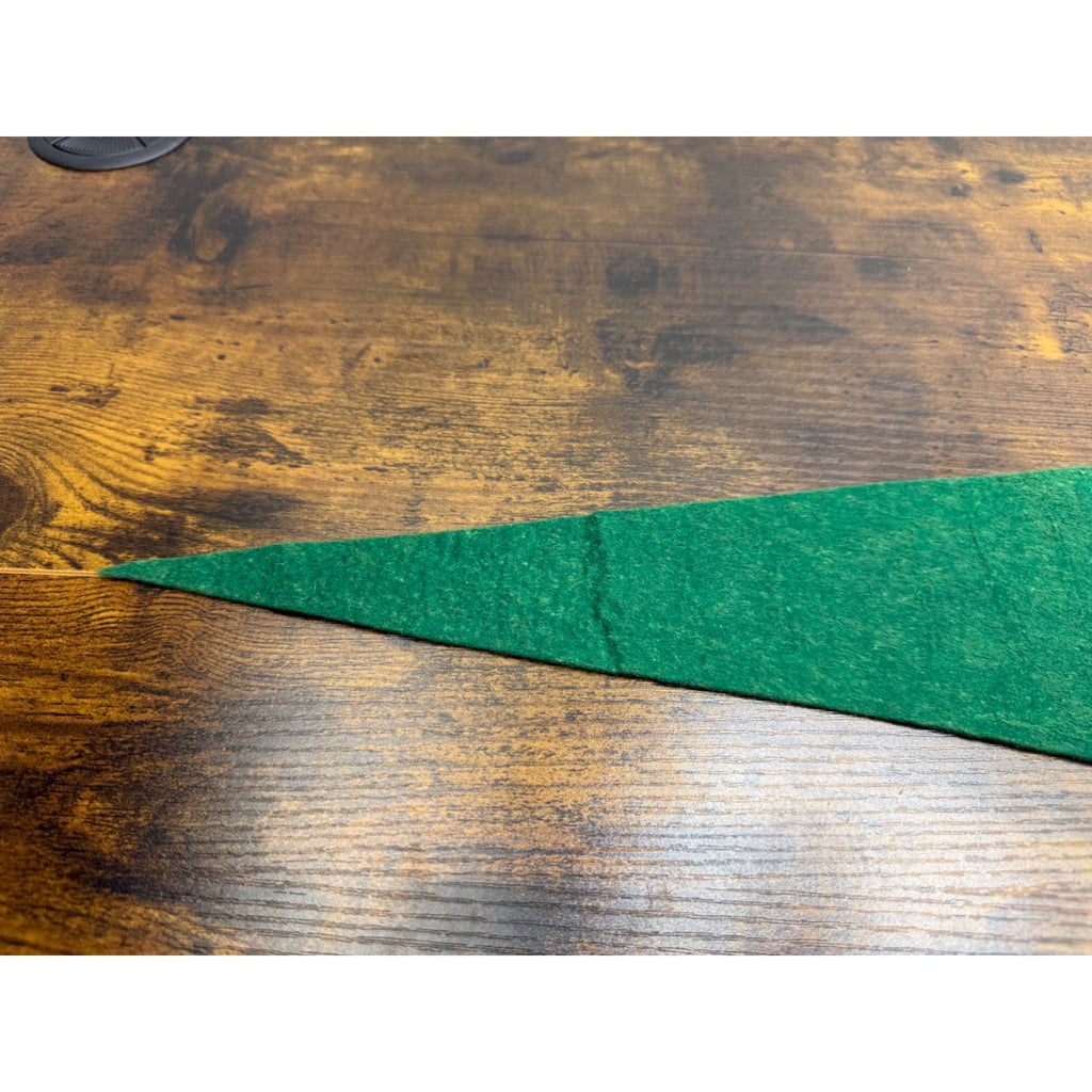 Vintage Vancouver, B.C. Pennant classic souvenir 20 inches