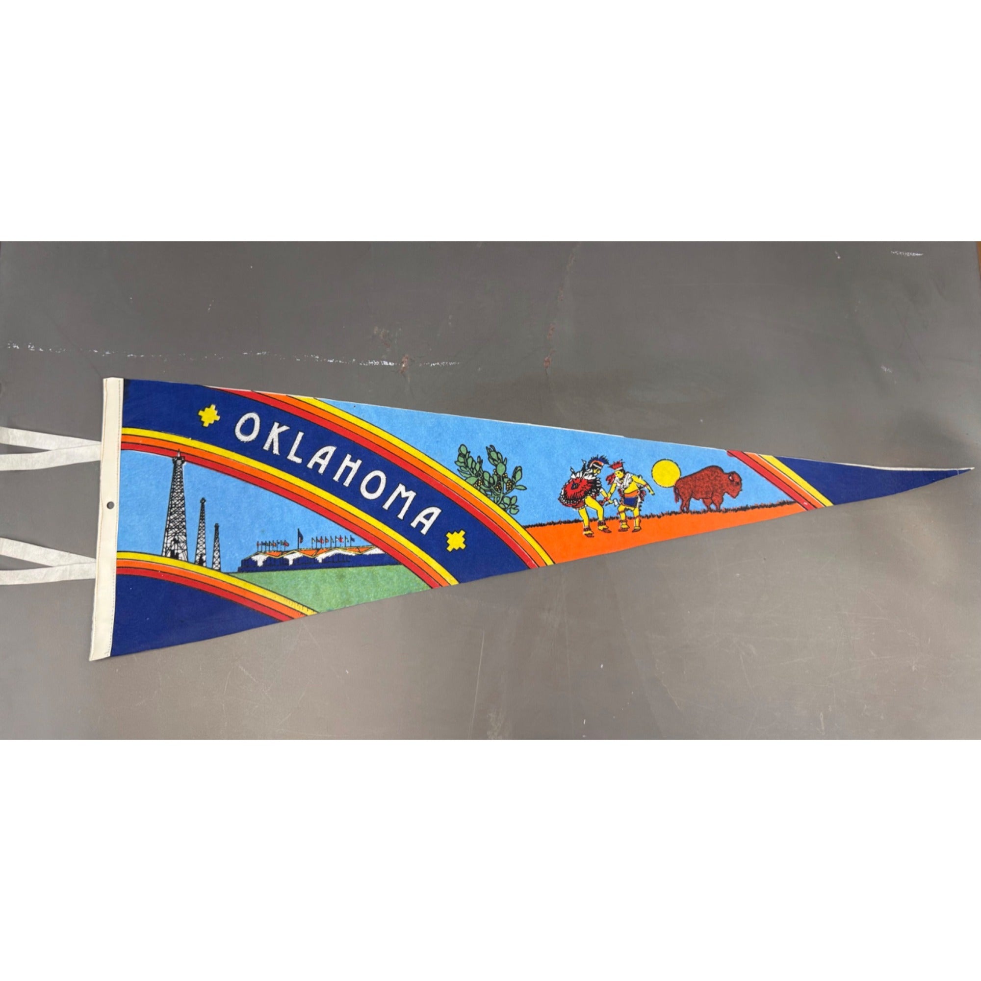 Vintage Oklahoma state pennant