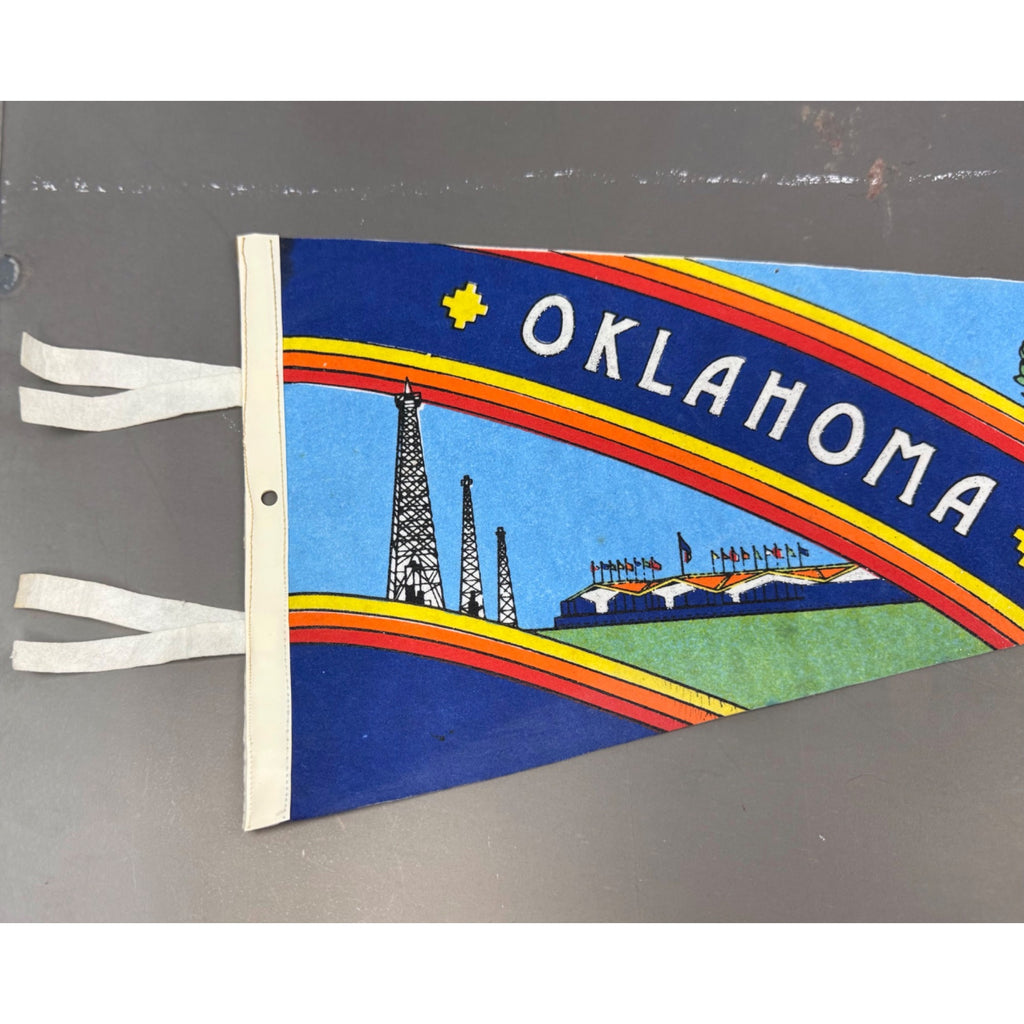Vintage Oklahoma state pennant