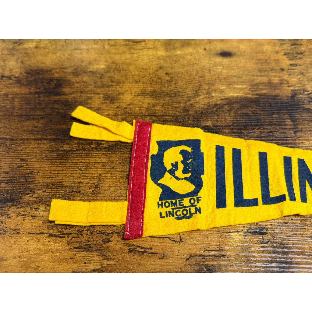 Vintage Illinois State pennant Home Of Lincoln