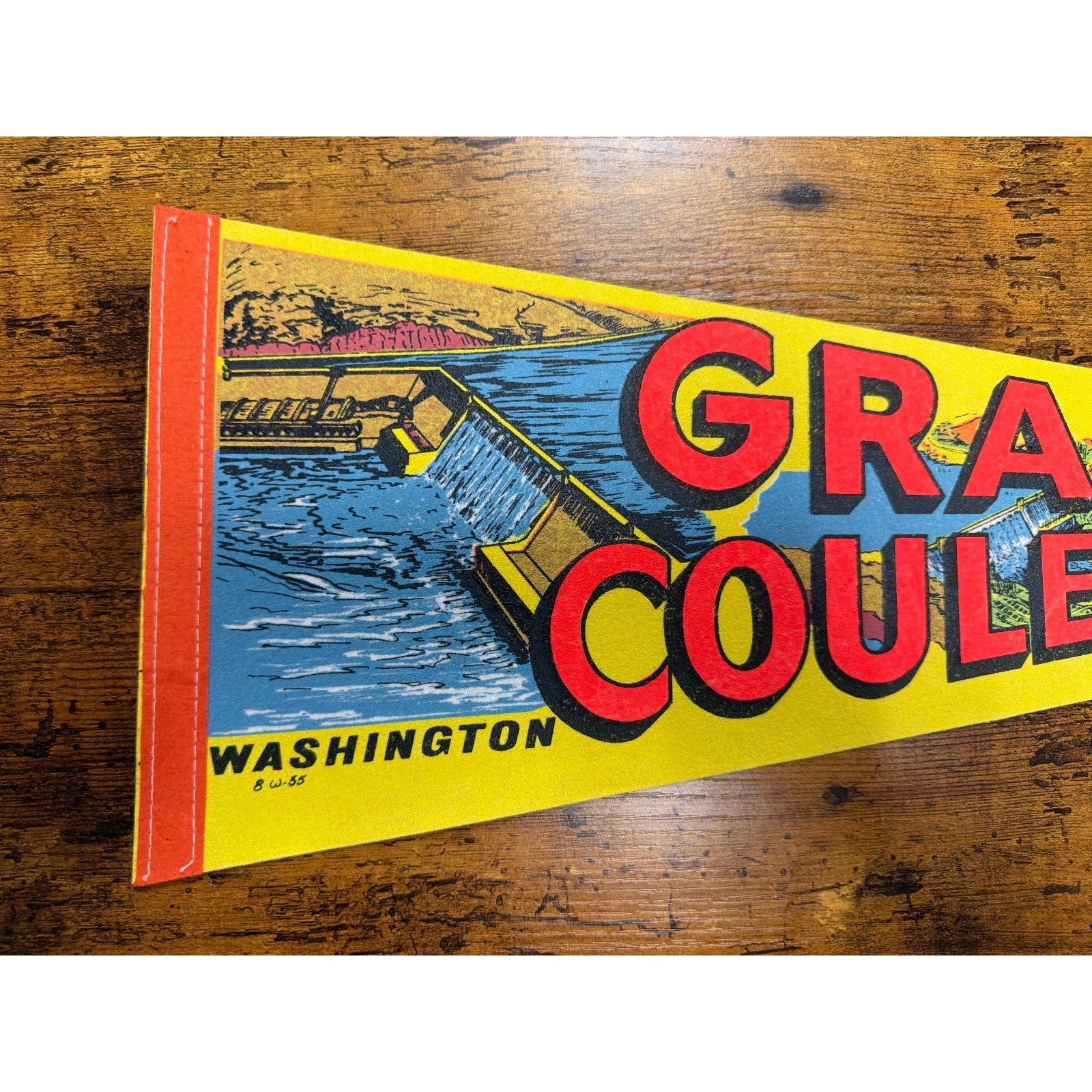 Vintage Grand Coulee Dam, Washington pennant
