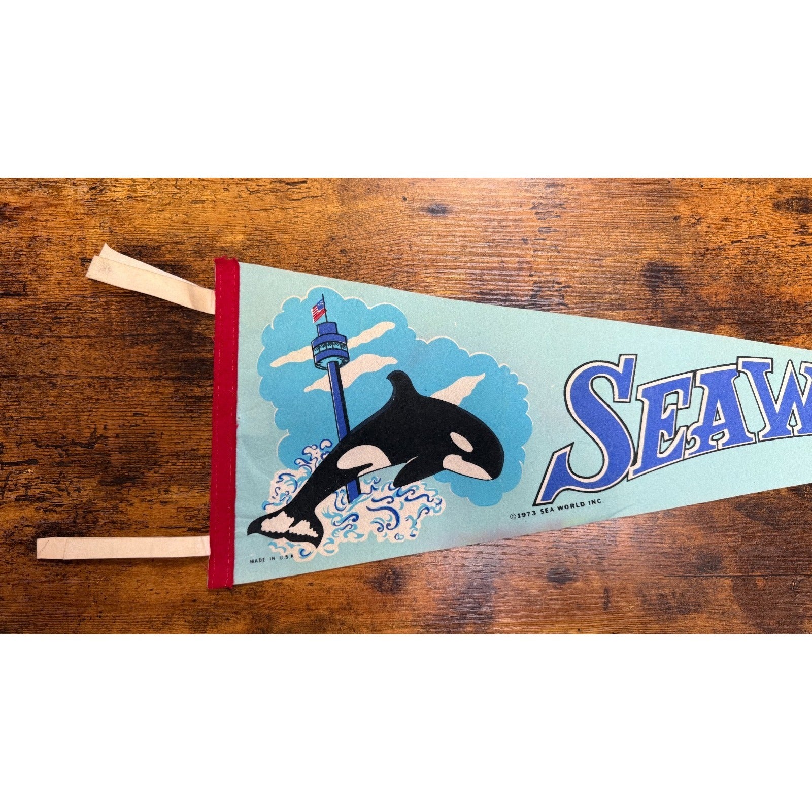 Vintage 1973 Sea World Shamu pennant Made in USA