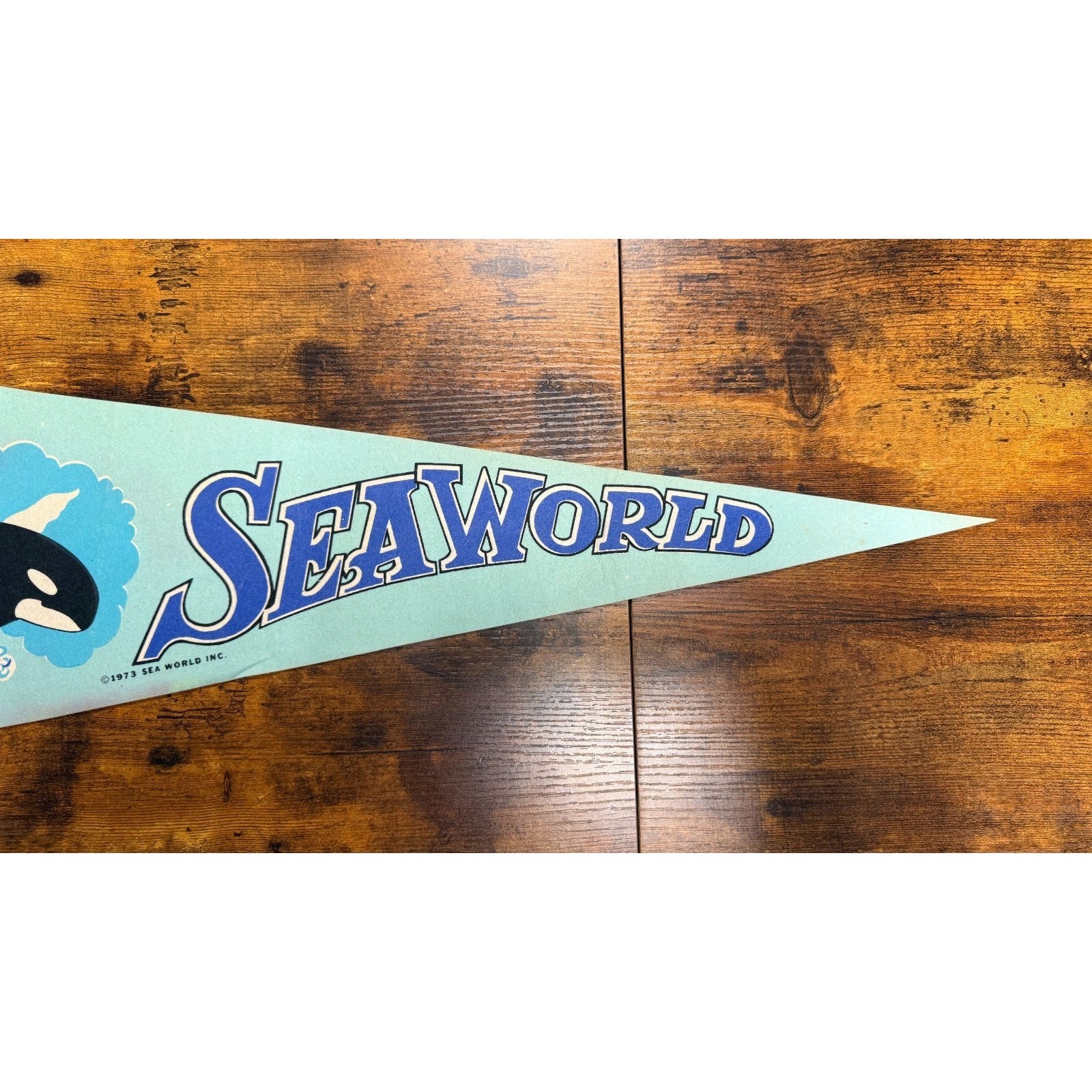 Vintage 1973 Sea World Shamu pennant Made in USA