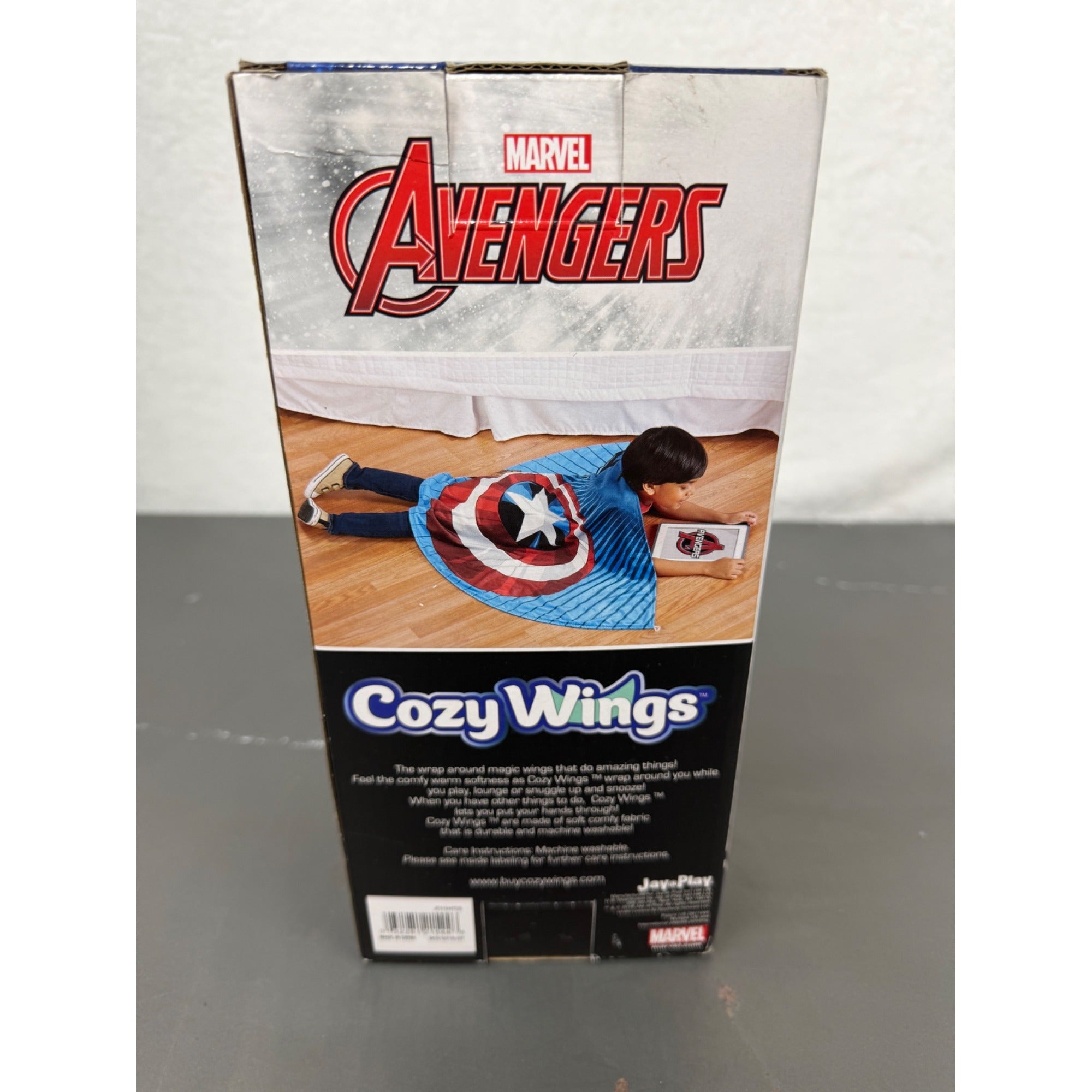 Marvel Avengers Cozy Wings Blanket Wrap For Kids Captain America 50" x 28"