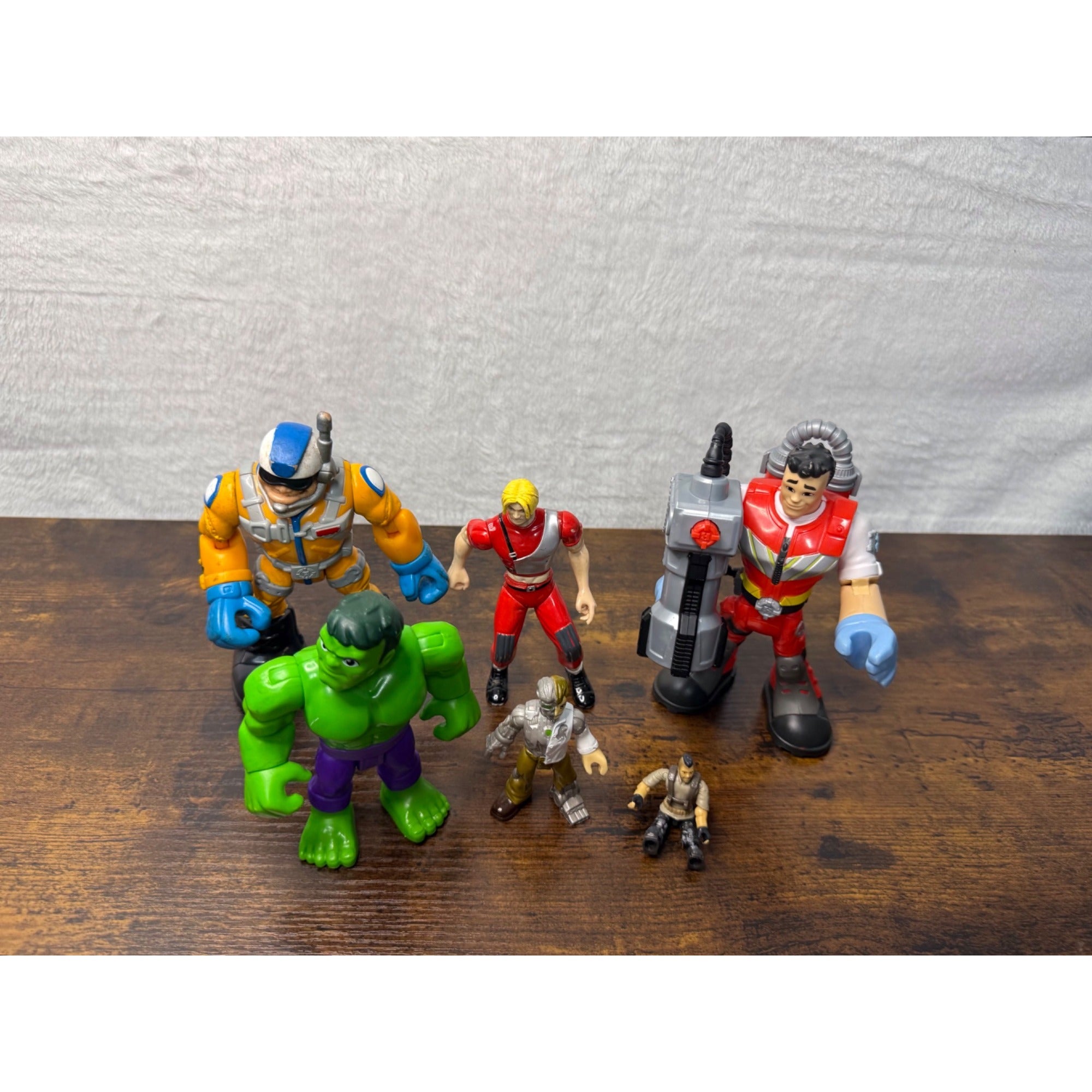 Marvel & Action Hero Lot - Hulk & Assorted Figures - Mixed Sizes