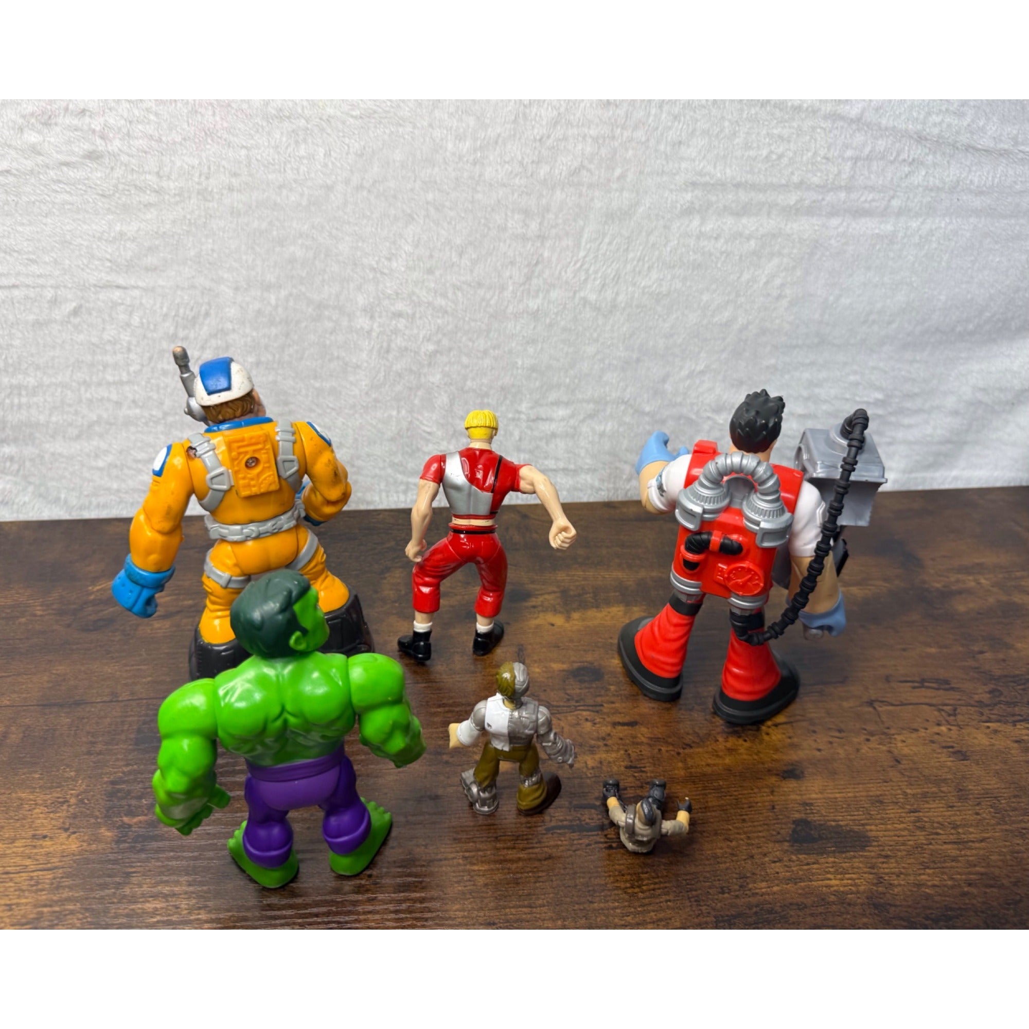 Marvel & Action Hero Lot - Hulk & Assorted Figures - Mixed Sizes