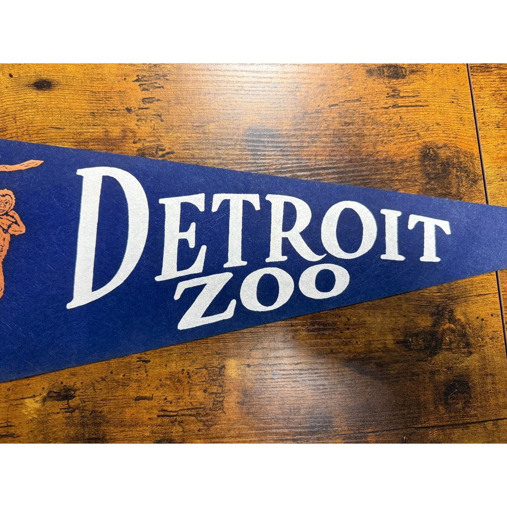 Vintage Detroit Zoo pennant