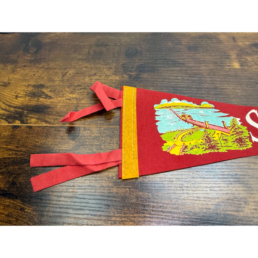 Vintage Seattle Washington Souvenir Felt Pennant - Scenic Artwork - 12 inches
