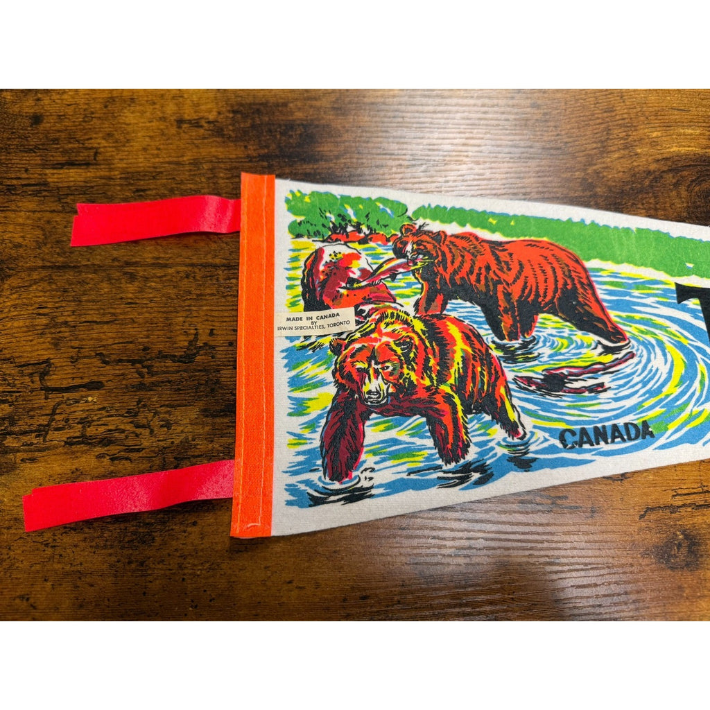 Vintage Trail B.C., Canada pennant