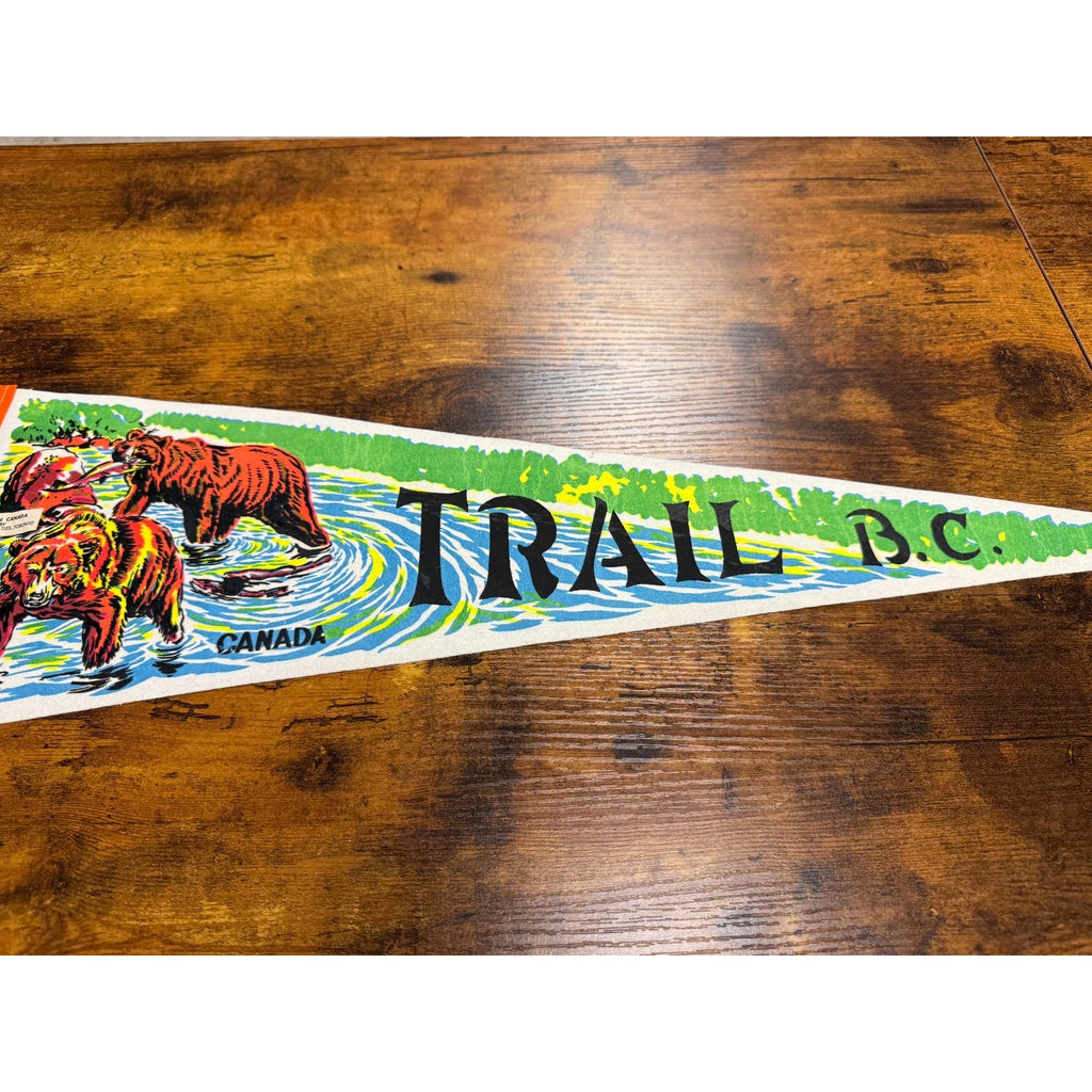 Vintage Trail B.C., Canada pennant