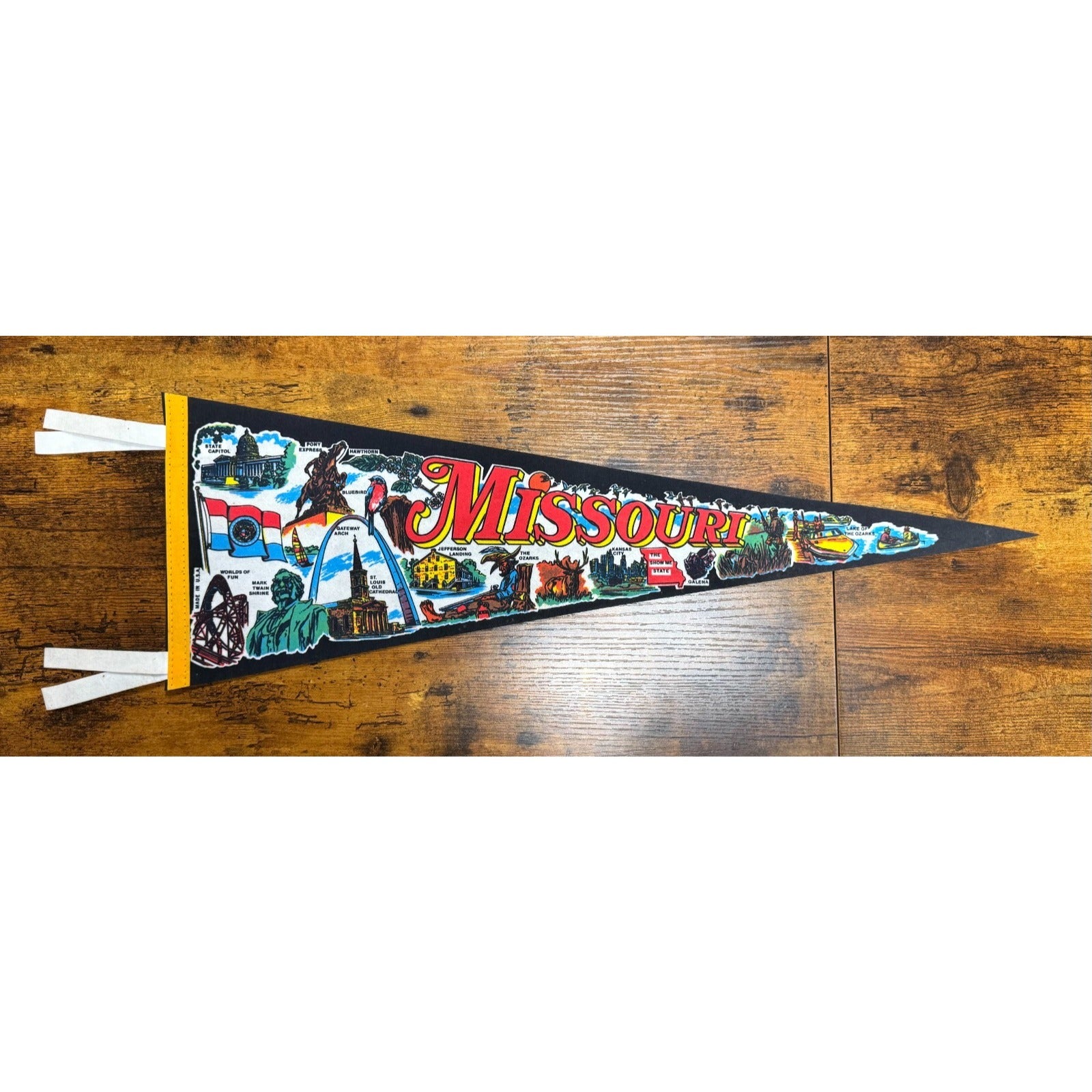 Vintage Missouri state pennant Made in USA