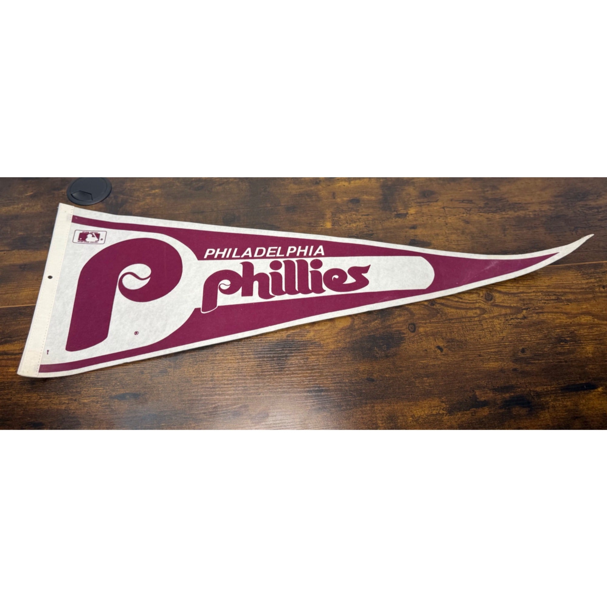 Philadelphia Phillies Vintage MLB Felt Pennant Sports Memorabilia 30 inches