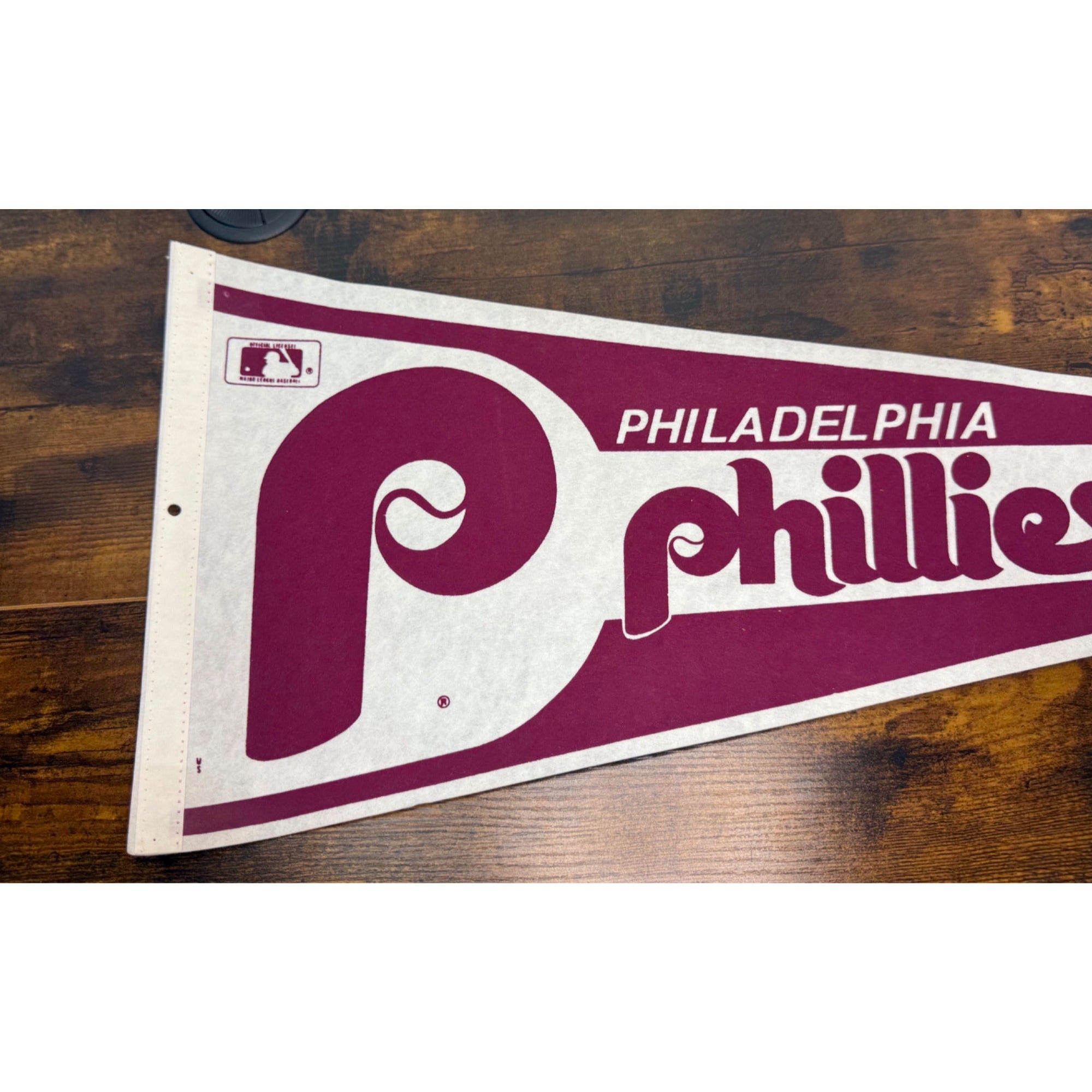 Philadelphia Phillies Vintage MLB Felt Pennant Sports Memorabilia 30 inches