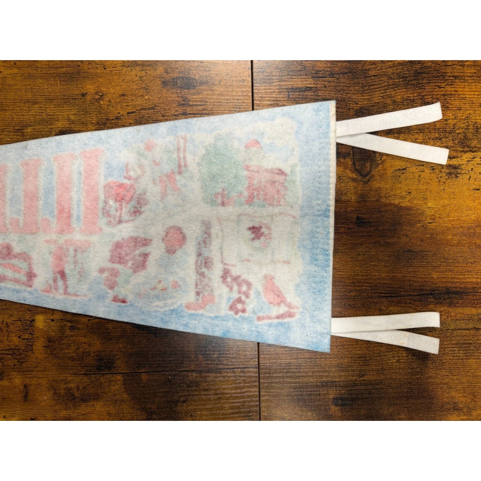 Vintage Illinois state pennant