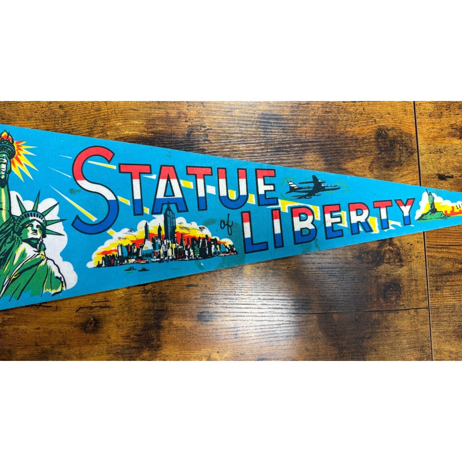 Vintage Statue of Liberty pennant