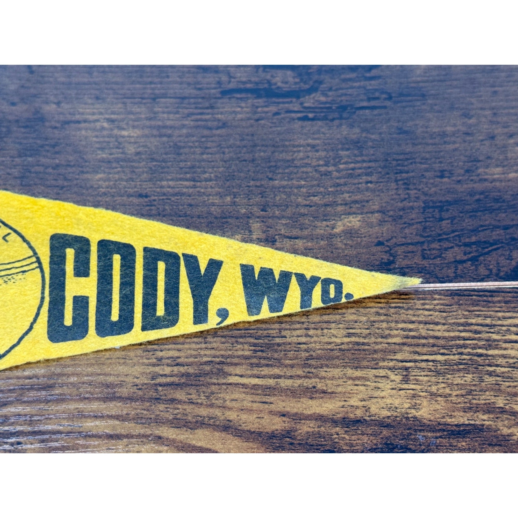 Vintage Buffalo Bill Museum Felt Pennant Cody Wyoming Western Memorabilia Yellow