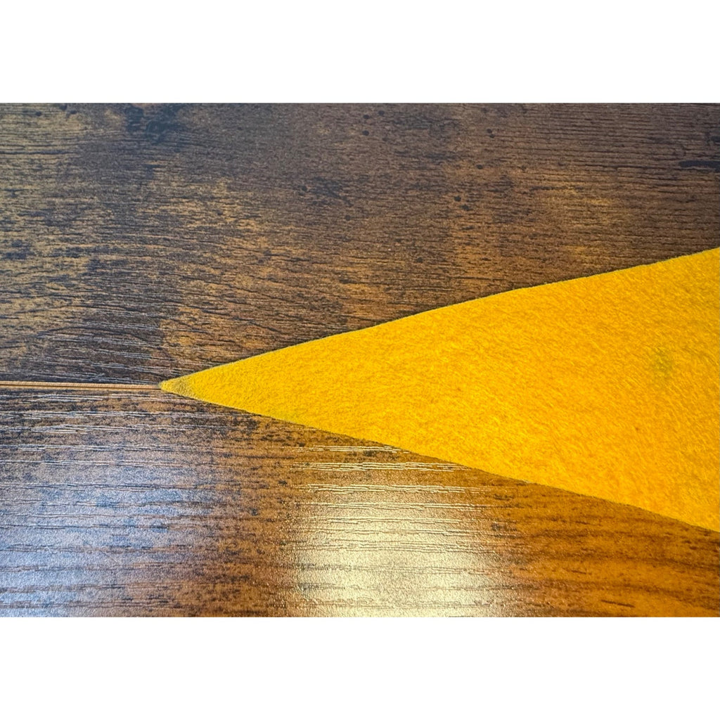 Vintage Buffalo Bill Museum Felt Pennant Cody Wyoming Western Memorabilia Yellow