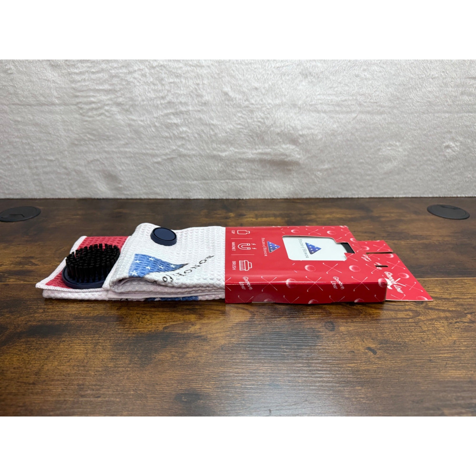 Folds Of Honor Groove Low Golf Towel With Clip Magnet & Brush - Red/White