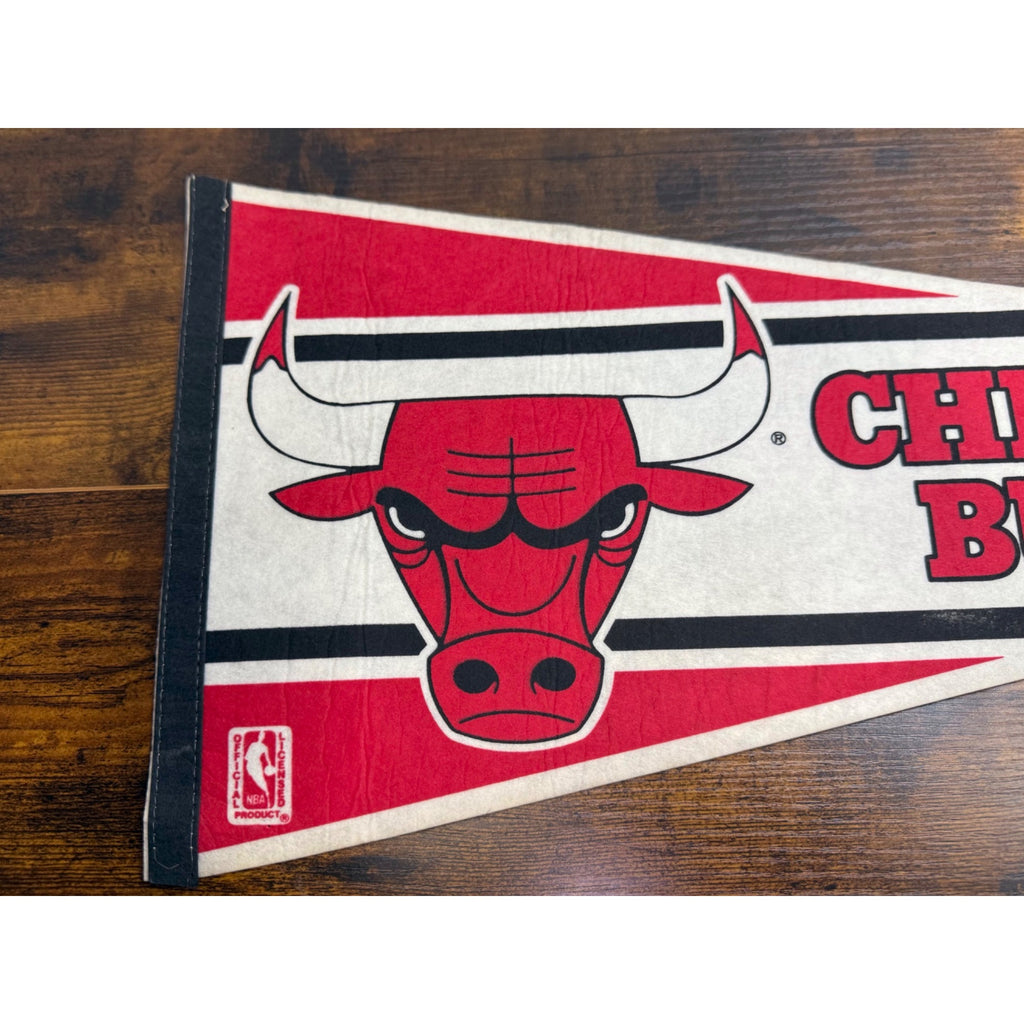 Vintage Chicago Bulls NBA Licensed Felt Pennant Classic Bull Logo 30 inches