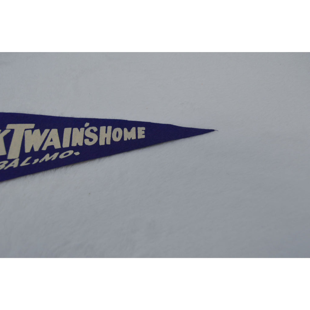 Vintage Mark Twain's Home Hannibal, Missouri pennant