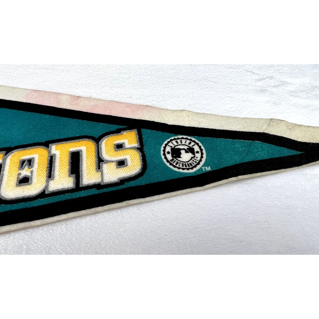 Vintage 1997 Florida Marlins National League Champions World Series pennant