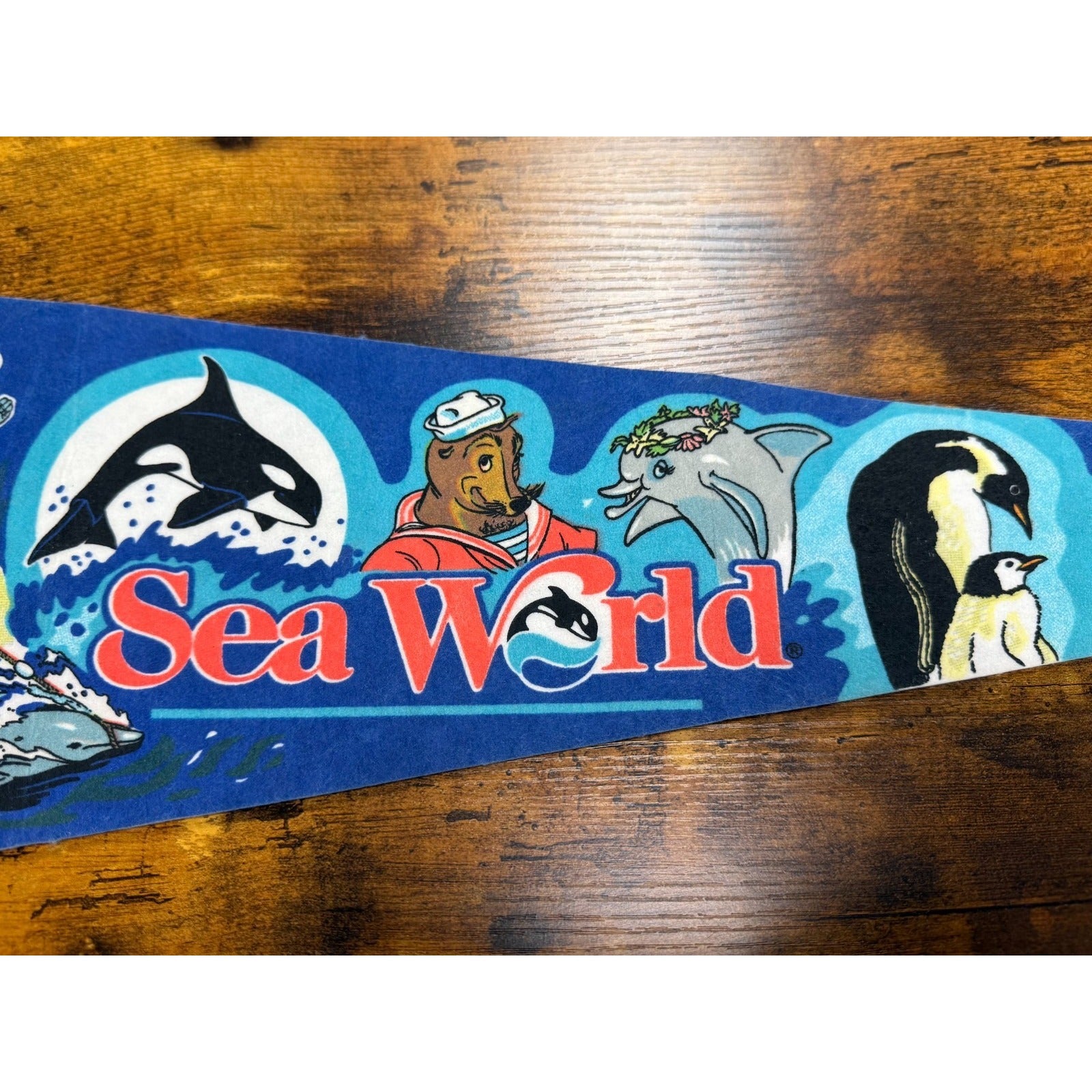 Vintage Sea World pennant