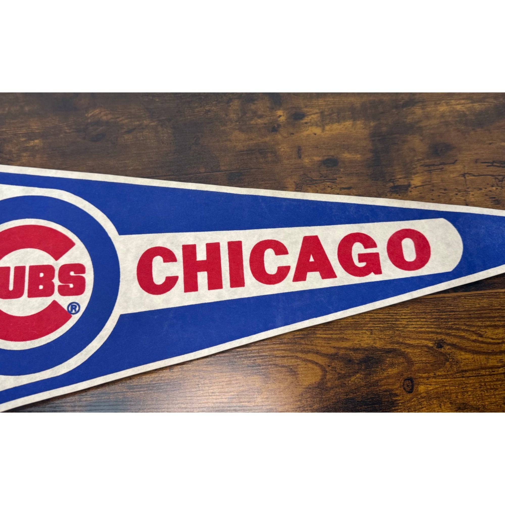 Chicago Cubs MLB Vintage Felt Pennant Logo Sports Memorabilia 30 inches