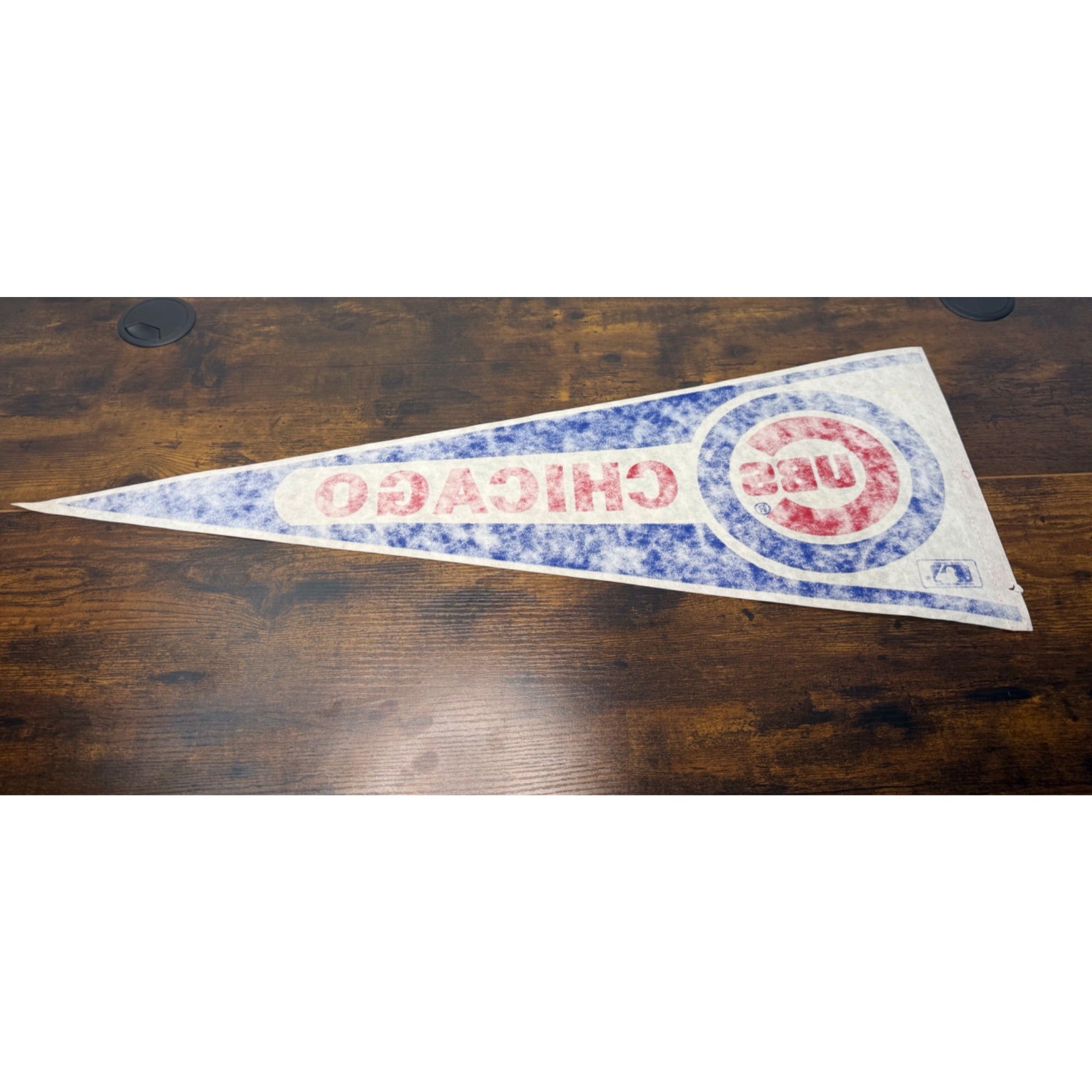 Chicago Cubs MLB Vintage Felt Pennant Logo Sports Memorabilia 30 inches