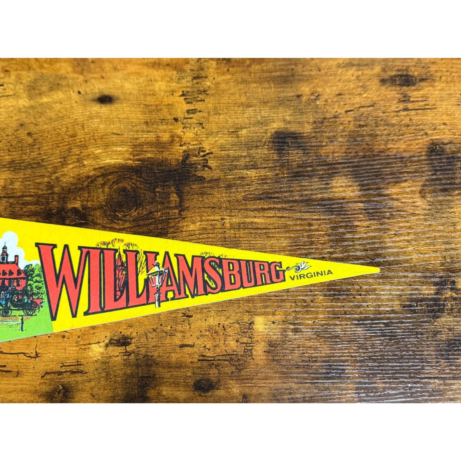 Vintage Williamsburg, Virginia pennant