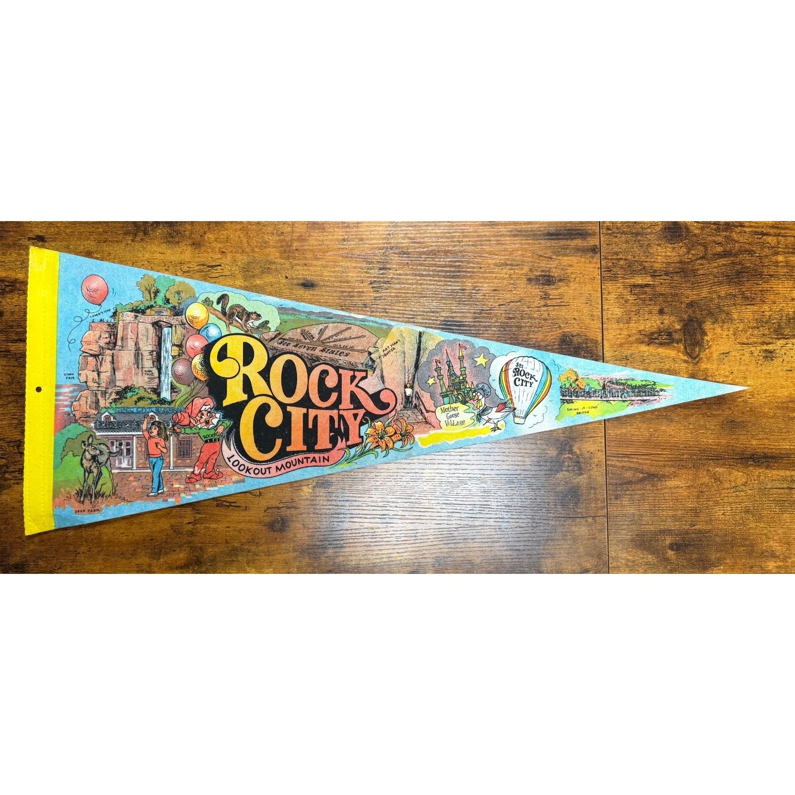 Vintage Rock City, Lookout Mtn. pennant