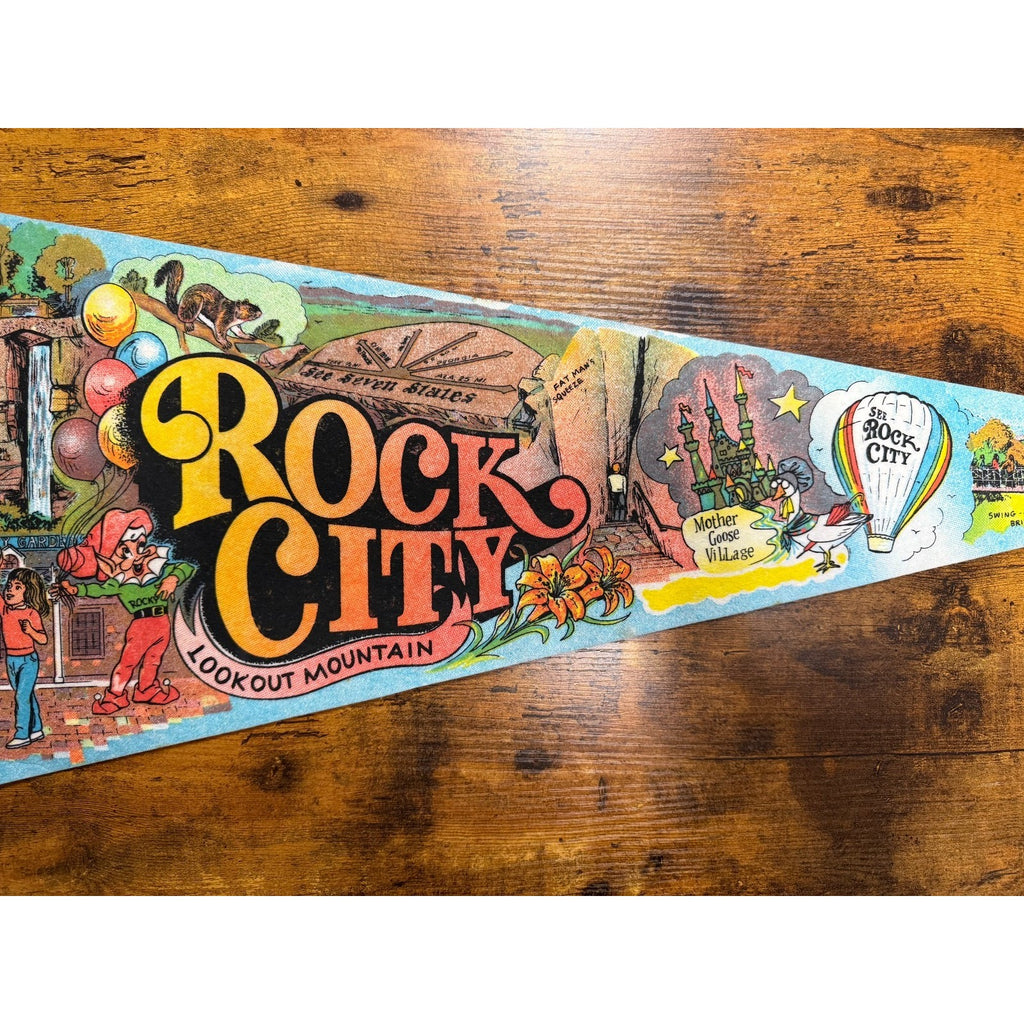 Vintage Rock City, Lookout Mtn. pennant