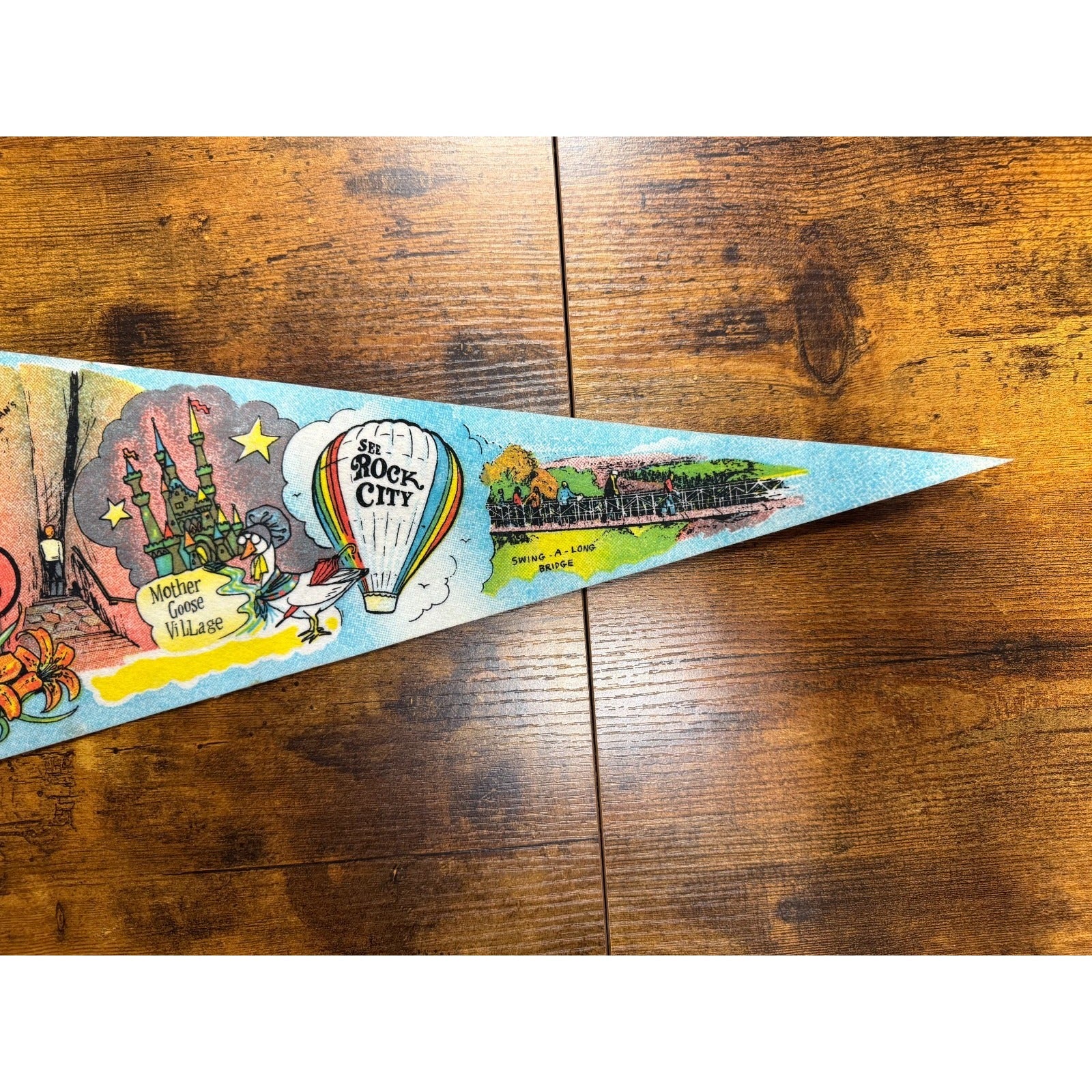 Vintage Rock City, Lookout Mtn. pennant