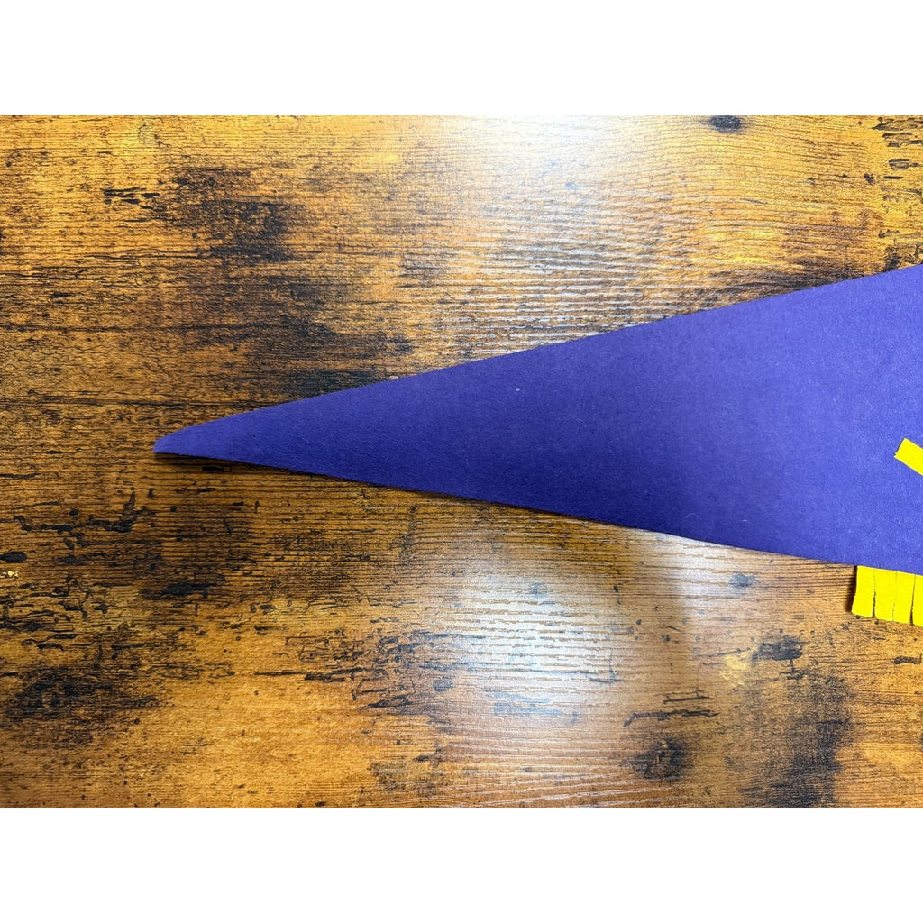 Vintage 1970 Summit of Pikes Peak pennant