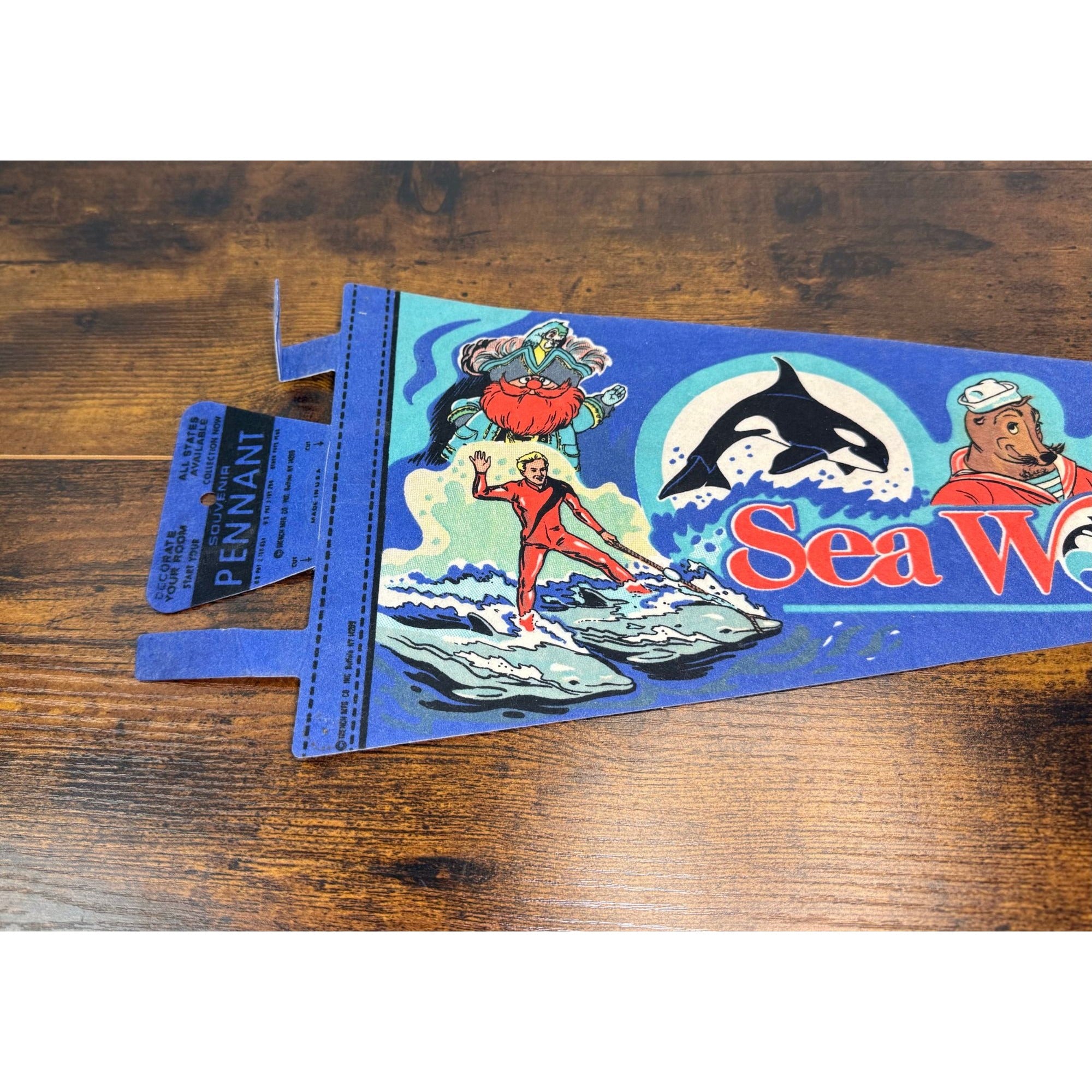 Vintage SeaWorld Souvenir Pennant With Colorful Marine Animal Illustrations