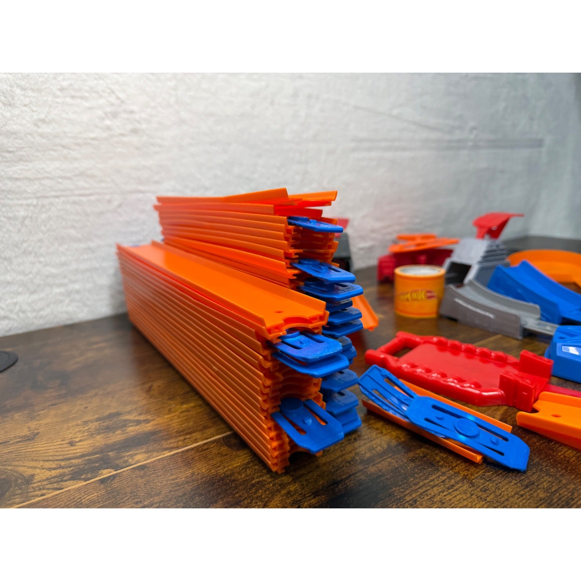 Lot of hot wheels track