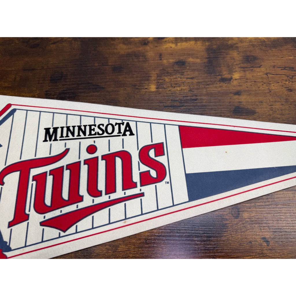 Vintage Minnesota Twins MLB Baseball Felt Pennant 30 inches