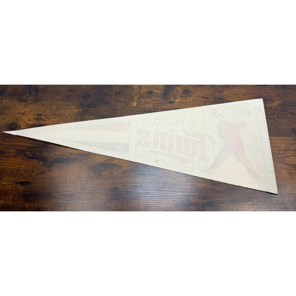 Vintage Minnesota Twins MLB Baseball Felt Pennant 30 inches