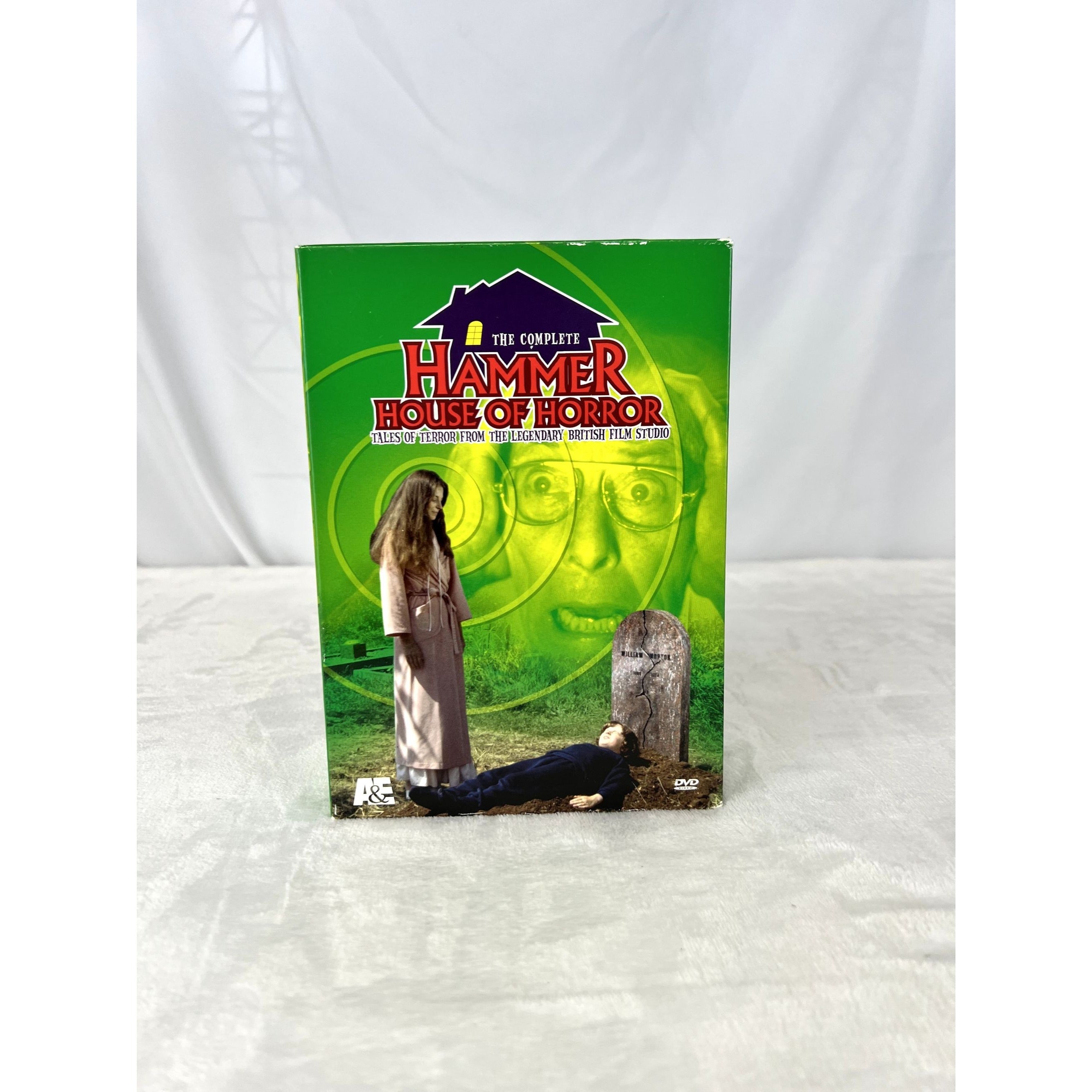 2001 The Complete Hammer House of Horror DVD 4-disc set