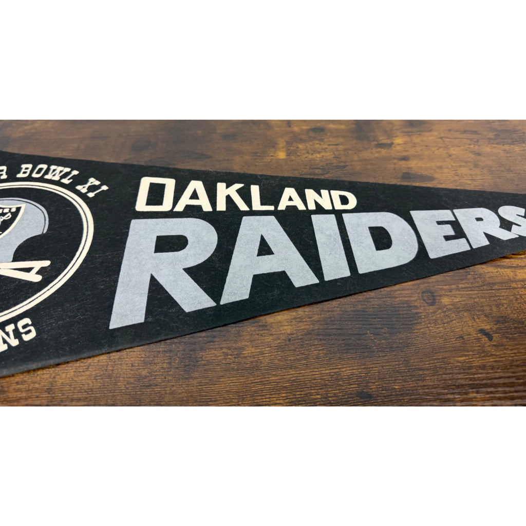Oakland Raiders Super Bowl XI Champions Collectible Felt Pennant NFL Memorabilia