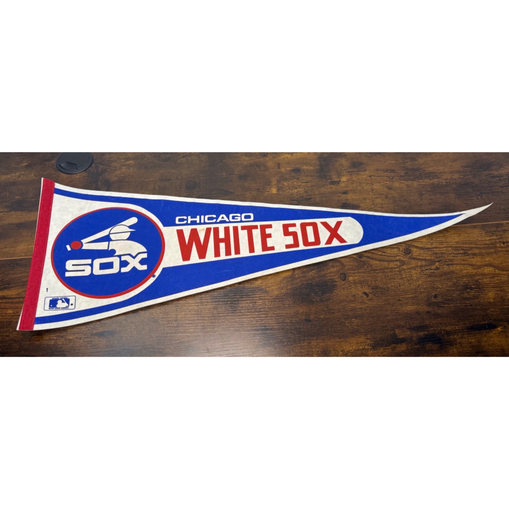 Vintage MLB Chicago White Sox MLB Felt Pennant Baseball Memorabilia 30 inches