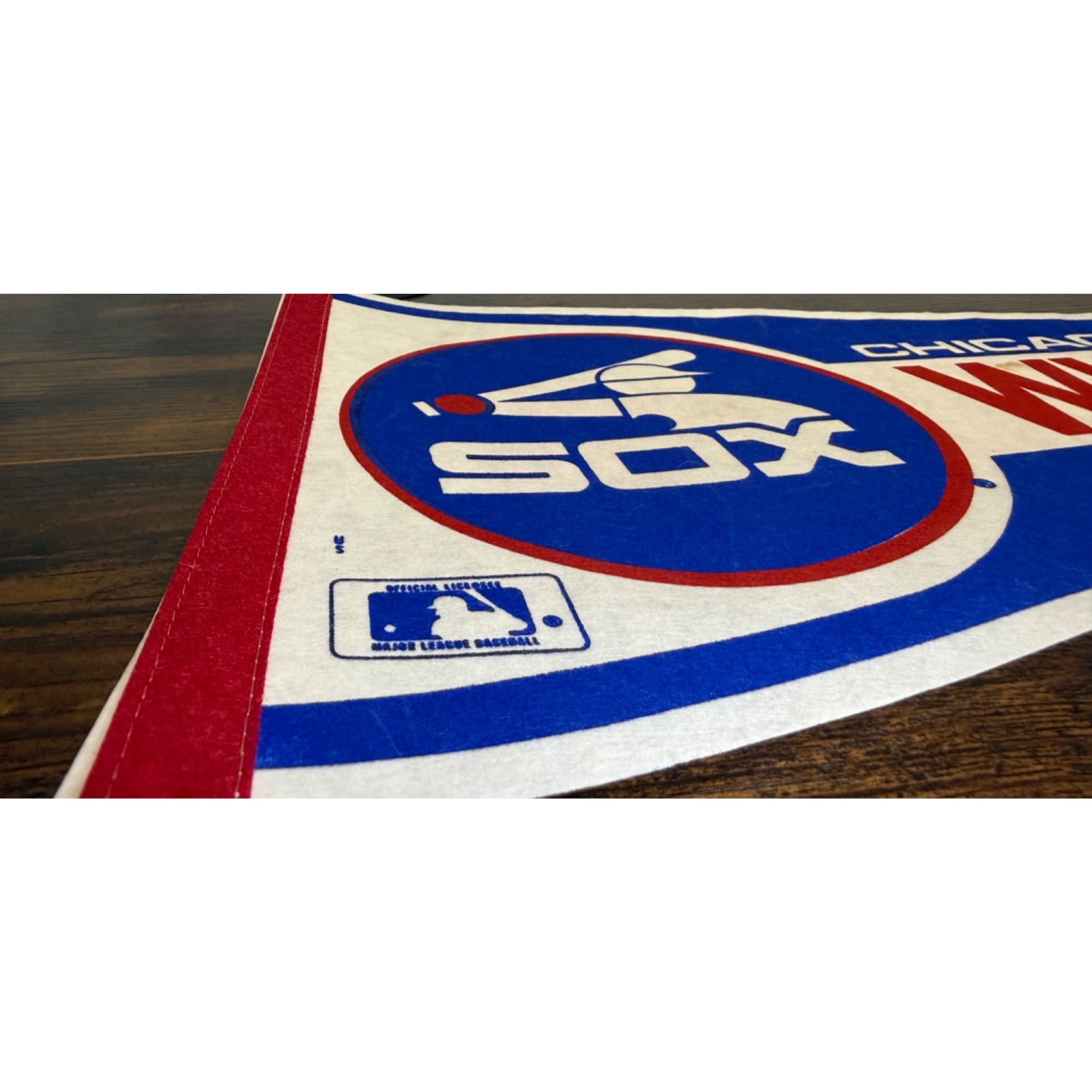 Vintage MLB Chicago White Sox MLB Felt Pennant Baseball Memorabilia 30 inches