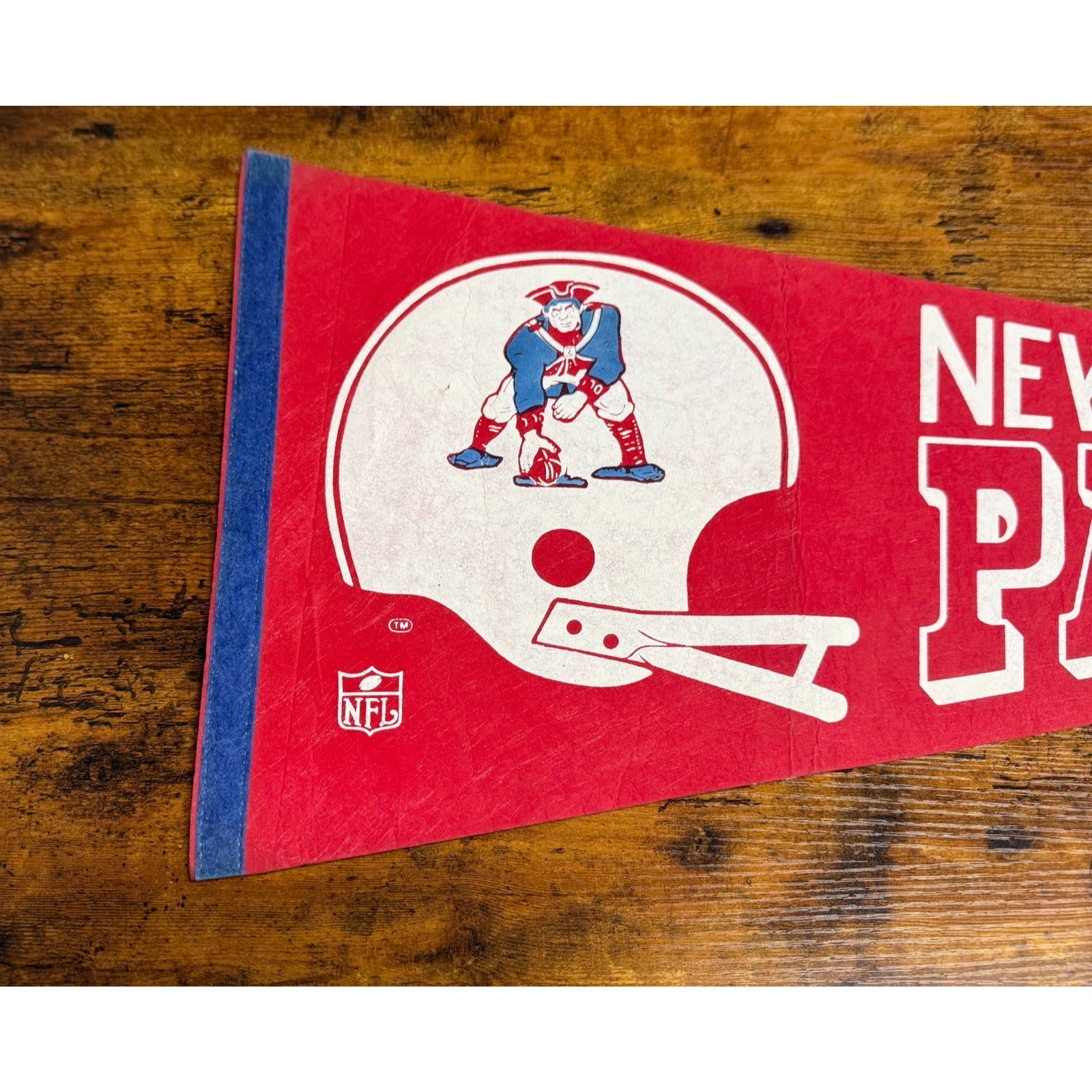 Vintage NFL New England Patriots pennant