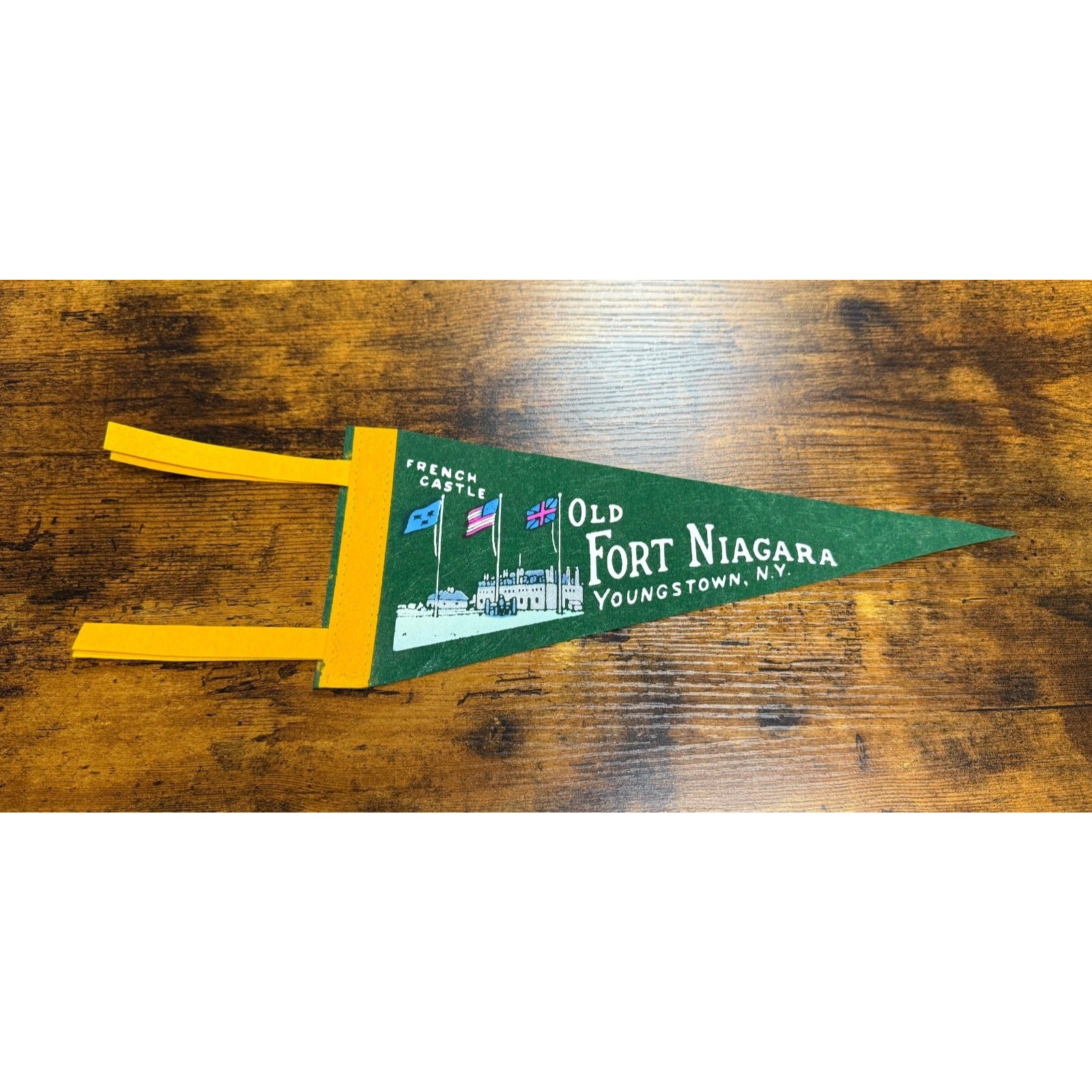 Vintage Old Fort Niagara Youngstown, N.Y. pennant
