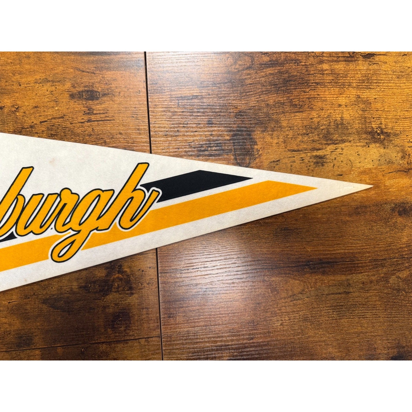 Vintage MLB Pittsburgh Pirates pennant