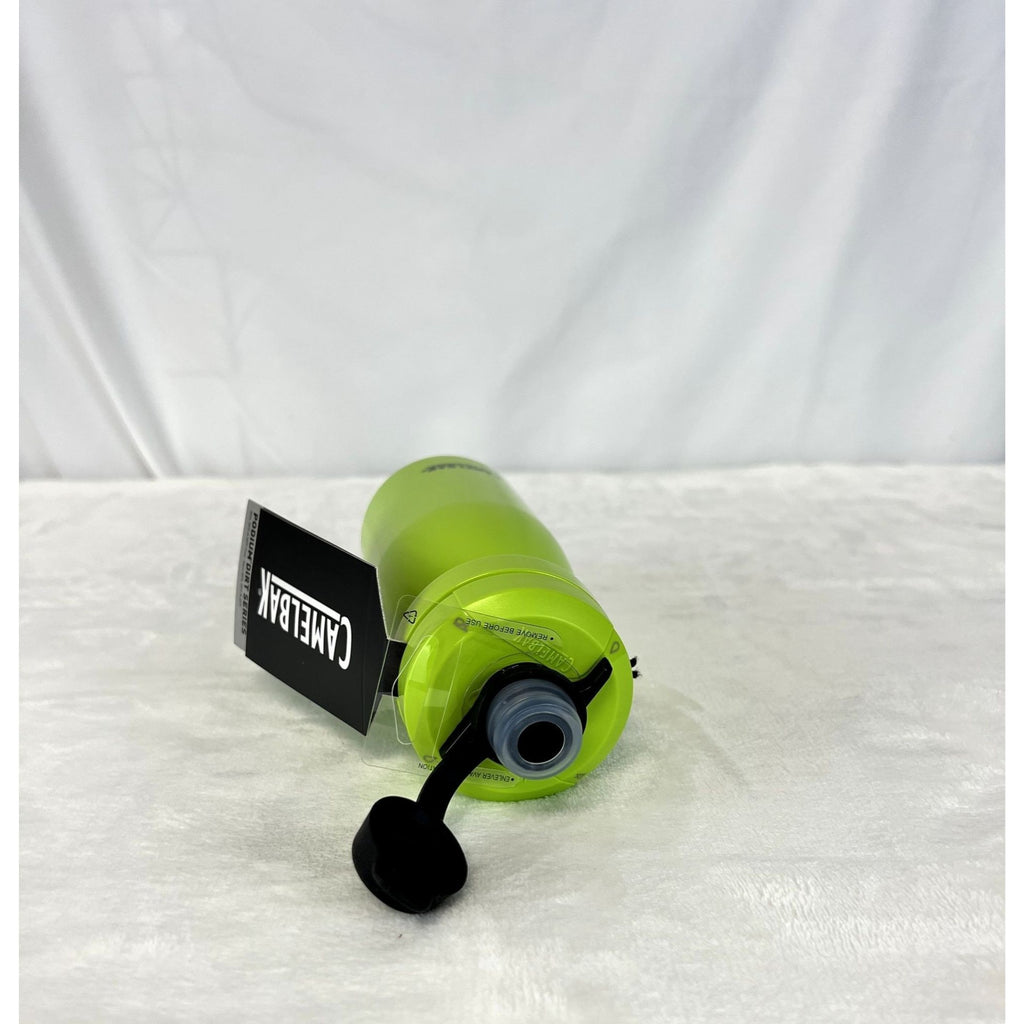 New! Camelbak line green Dirt Series Podium 21 oz water bottle