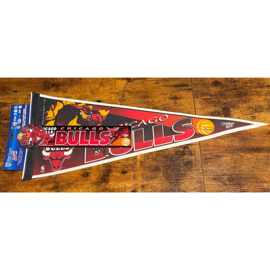 Vintage NBA Chicago Bulls pennant pak