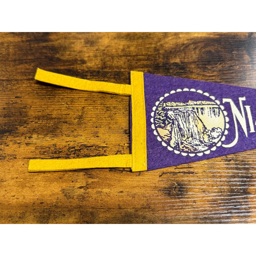 Vintage Niagara Falls pennant