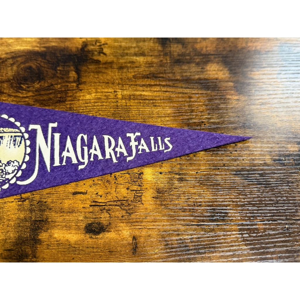 Vintage Niagara Falls pennant