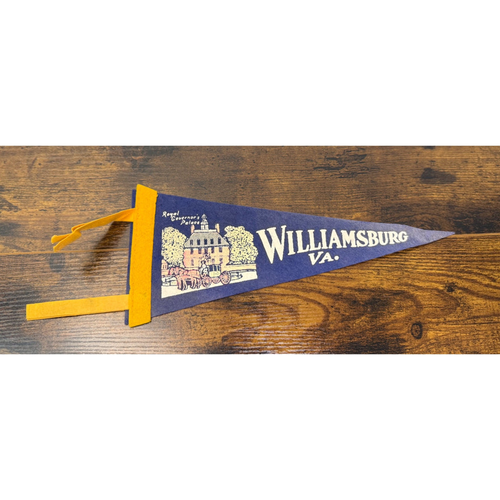 Vintage Williamsburg VA Felt Pennant With Royal Governors Palace Illustration