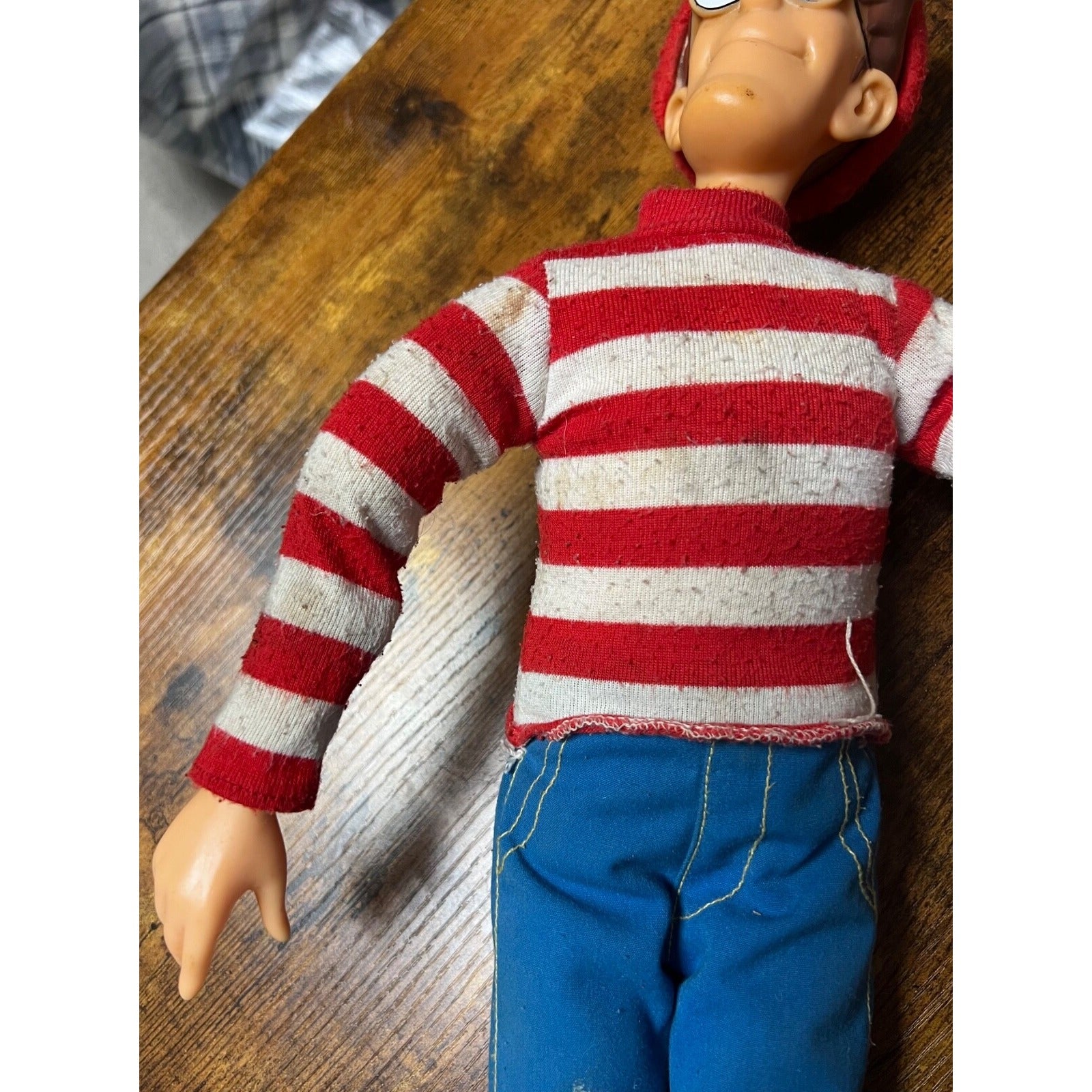 Vintage 1991 Where's Waldo 18" plush